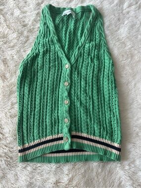 Heartloom Cable Knit Sweater Vest 💚🧶